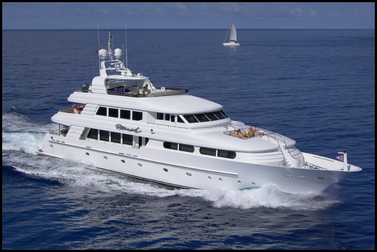 Nicole Evelyn charter yacht