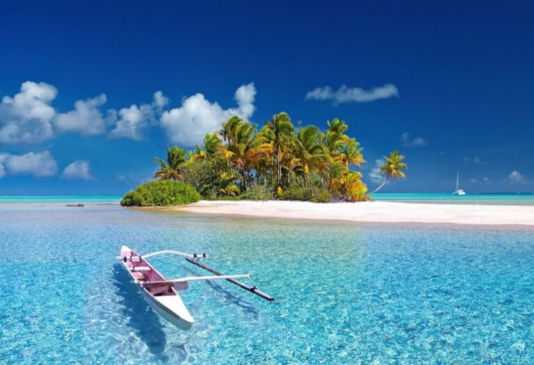 South Pacific yacht charter